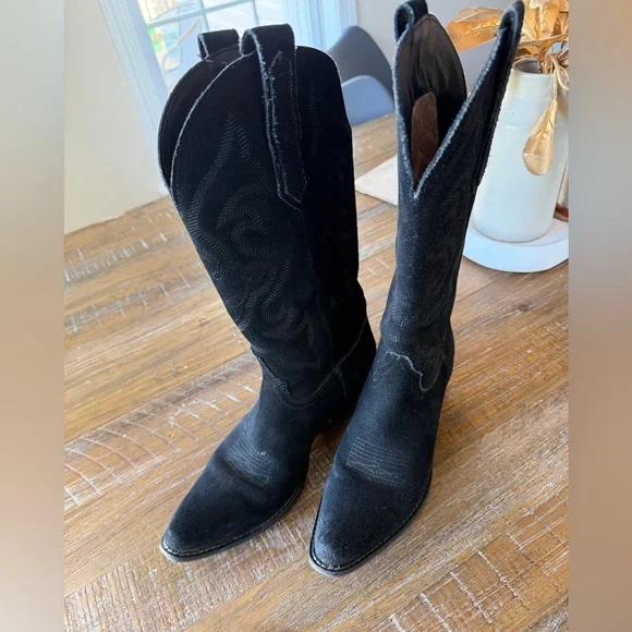 Dingo Black Suede Heeled Boots size 7 - Picture 3 of 5